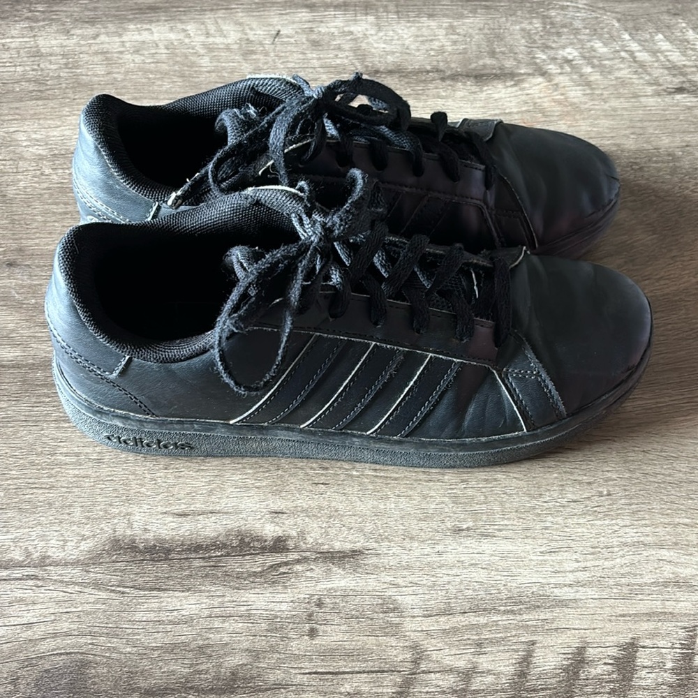 Adidas Grand Court tennis shoes unisex size 5.5